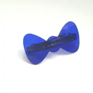 Landing Page - Design’n Chic – Maison de couture en plexiglas : objets, bijoux & accessoires pour l’événementiel Barrette cristal Design'n Chic, barrette papillon
